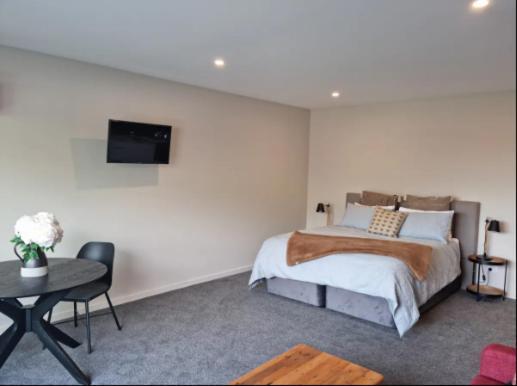 וואנאקה Guest House On Sapphire מראה חיצוני תמונה